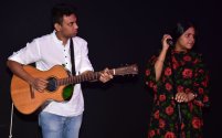 Meghna-Mishra-Singing-live