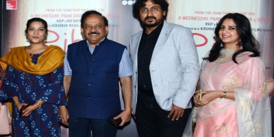 Director Vinod Kapri with Dr. Harsh Vardhan at Pihu’s Special Screening in Delhi